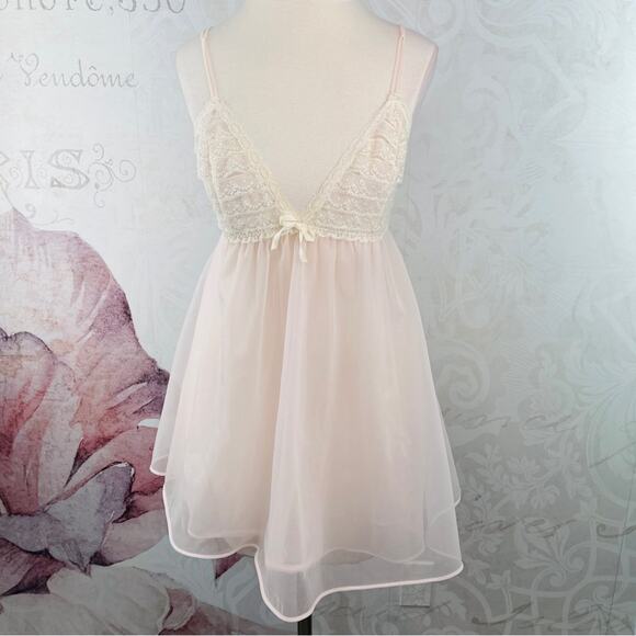 Vintage Negligee Nighty Sheer Soft Pink with Off White Lace - Picture 1 of 12